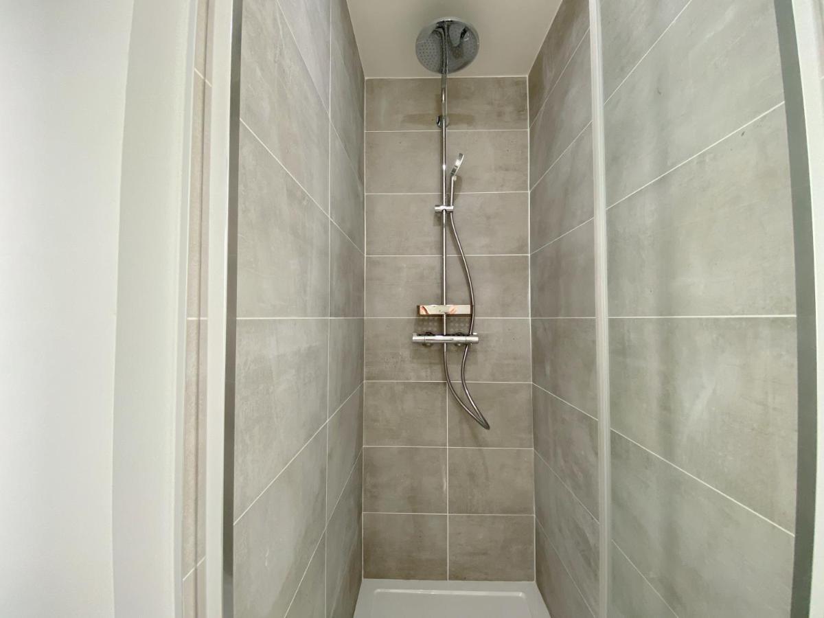 Studio Ora - 22M² - Climatise Avec Balcon Privatif Bassens  Dış mekan fotoğraf